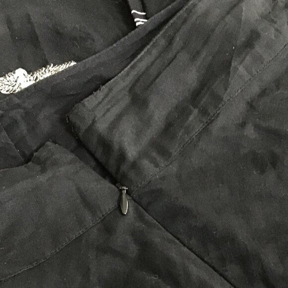 Desigual Black Embroidered Skirt - Picture 7 of 10